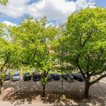 Awanport Estate By Renters