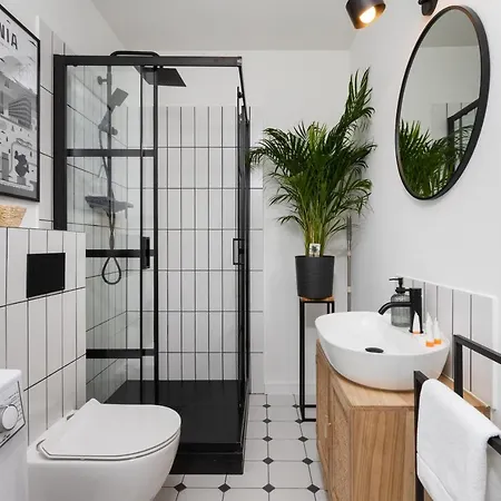 Awanport Estate By Renters