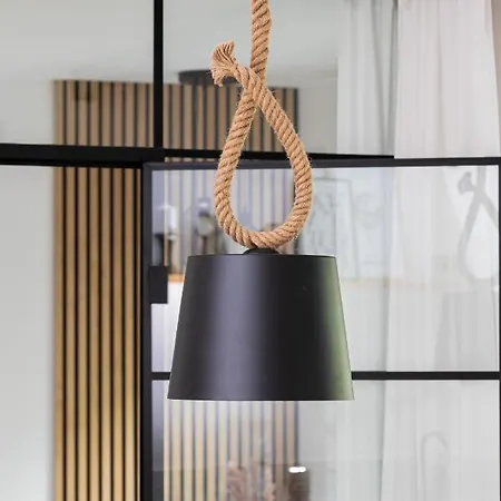 アパート Awanport Estate By Renters