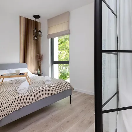Awanport Estate By Renters Apartamento *
