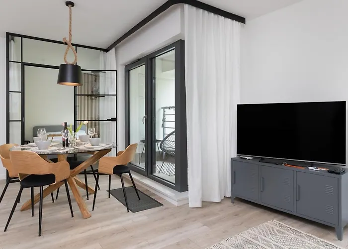 Awanport Estate By Renters Apartamento Gdynia